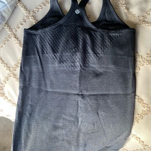 Size 6 lululemon ebb to street tank